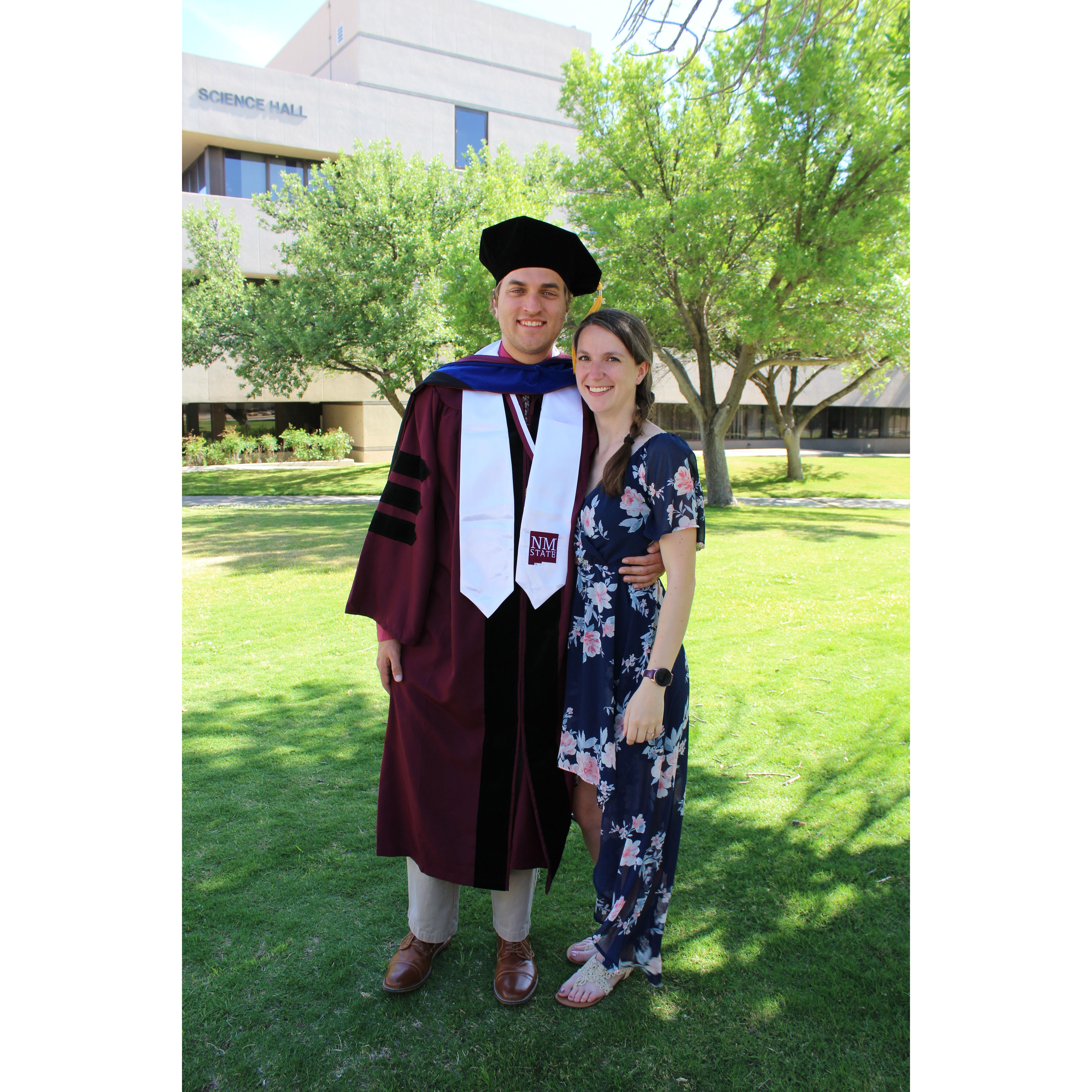Dan graduated with his PhD!