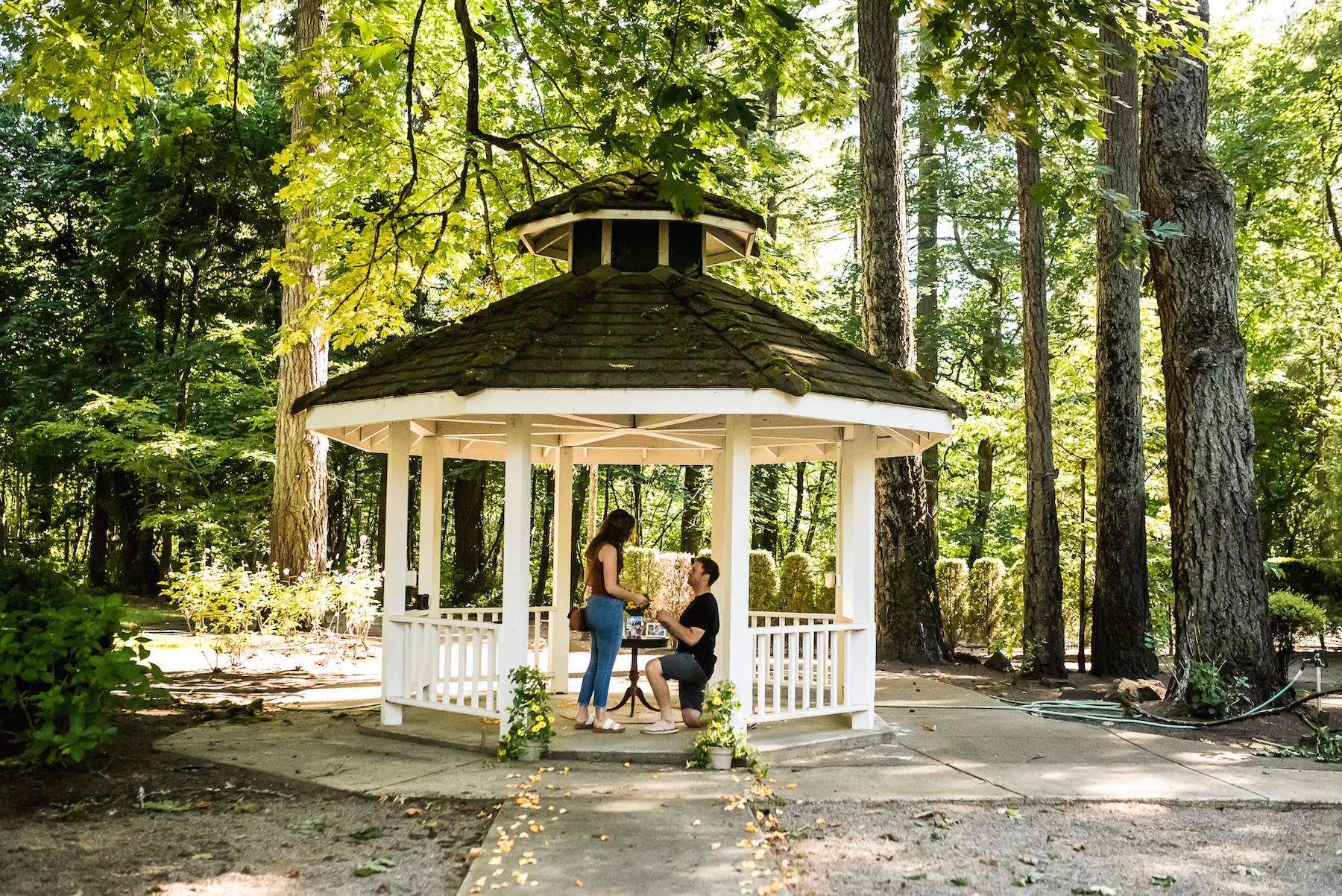 The Wedding Website of Laura Mueller and Scott Weidlich