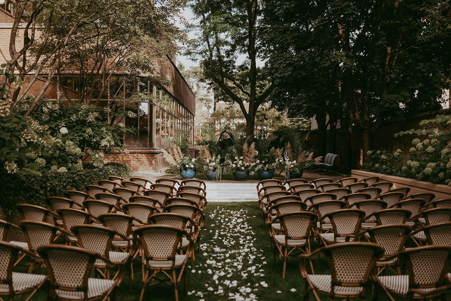 The Wedding Website of Loreina Luo and Christopher Linnen