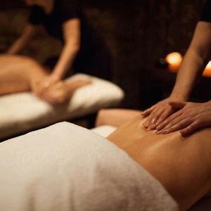 Honeymoon Couples Massage