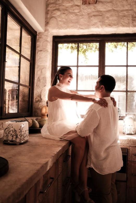 The Wedding Website of Maria Elisa Diaz and Christian Camera