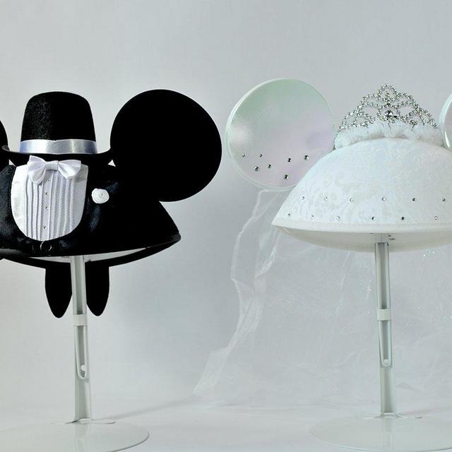 Disney Parks Exclusive Bride Minnie Mouse Groom Mickey Mouse Ear Hats Set