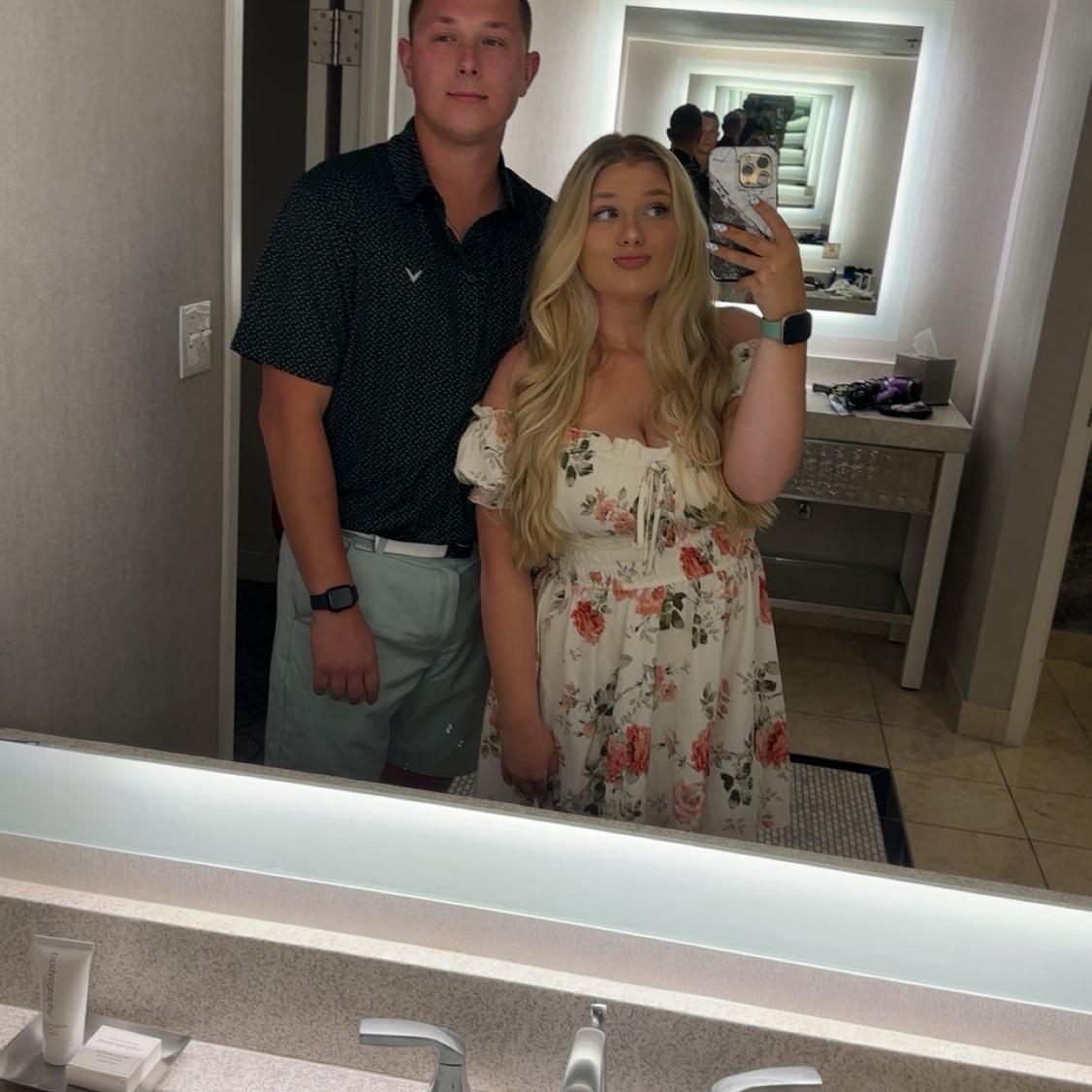 our first trip on our own - Las Vegas 😅 we survived, and loved it!