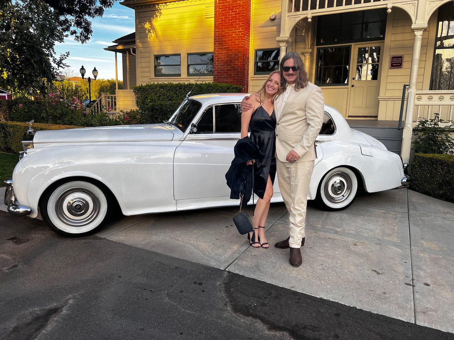 The Wedding Website of Keely Heissinger and Robert Müller