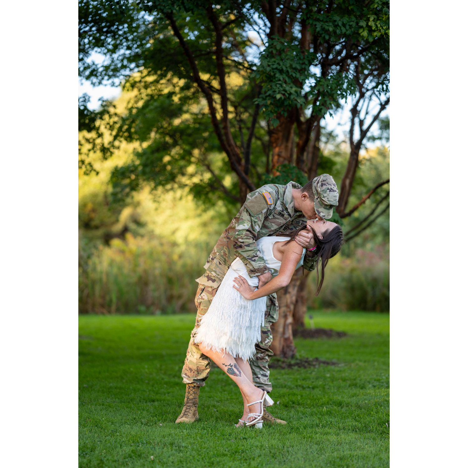 Recreating Iconic 'War's End Kiss,' photo, WWII 1945, 10.6.24