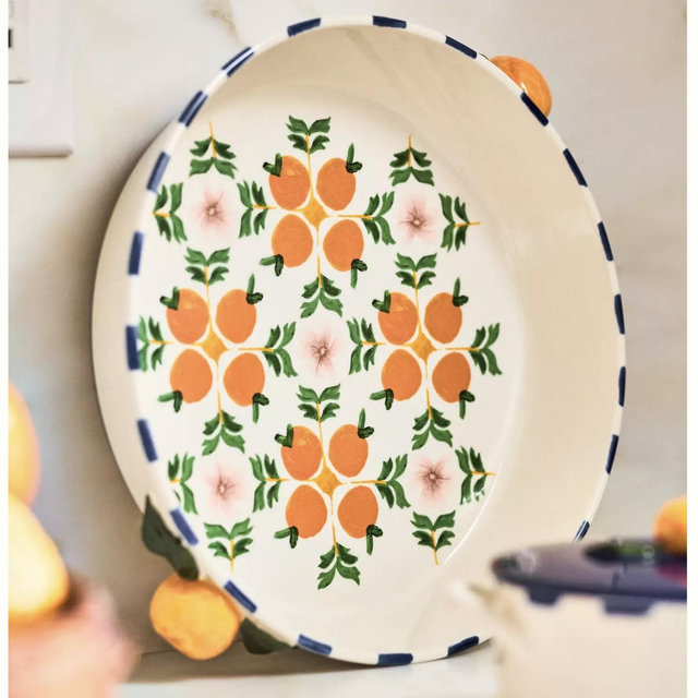 Valencia Stoneware Pie Dish