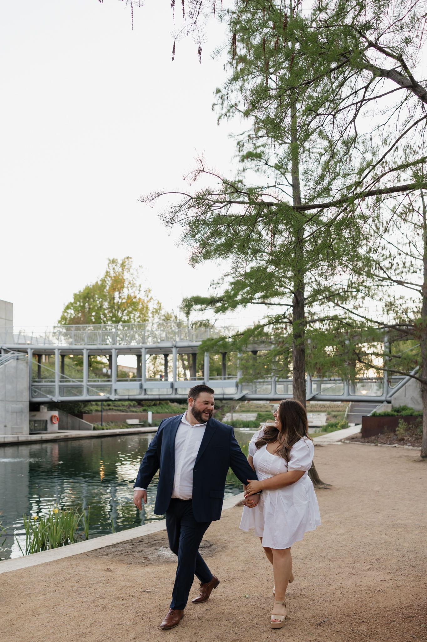 The Wedding Website of Grady Mosteller and Morgan Hoffman