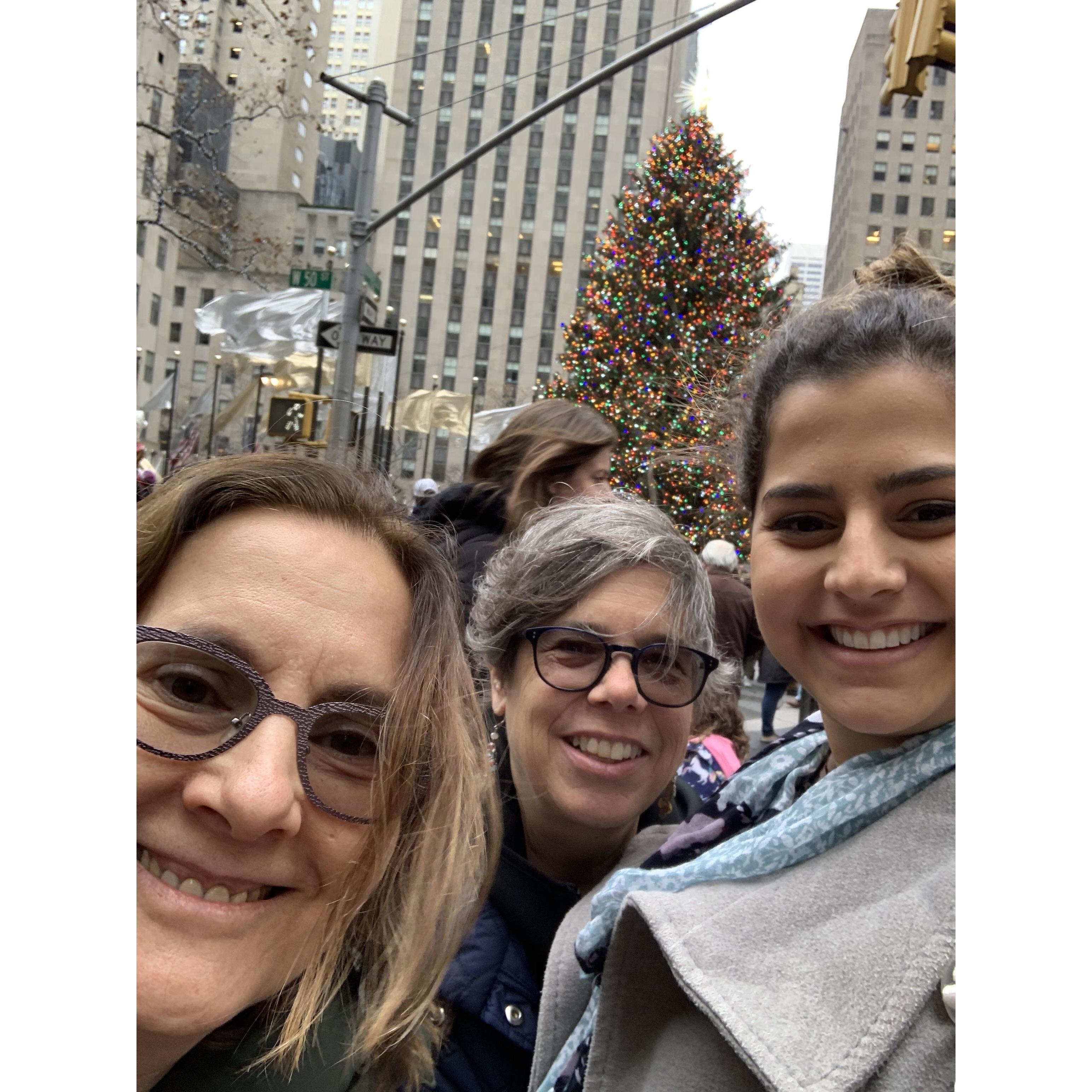 Christmas in NYC! Yaara with Marla & her mom Kyra