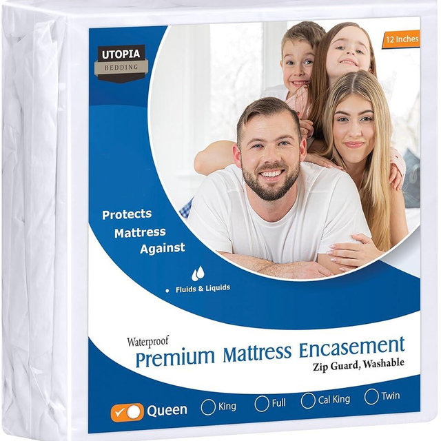 Utopia Bedding Premium Zippered Mattress Encasement (Fits 12 Inches Mattress, Queen) - Waterproof and Bed Bug Proof Mattress Protector - Six-Sided Mattress Cover