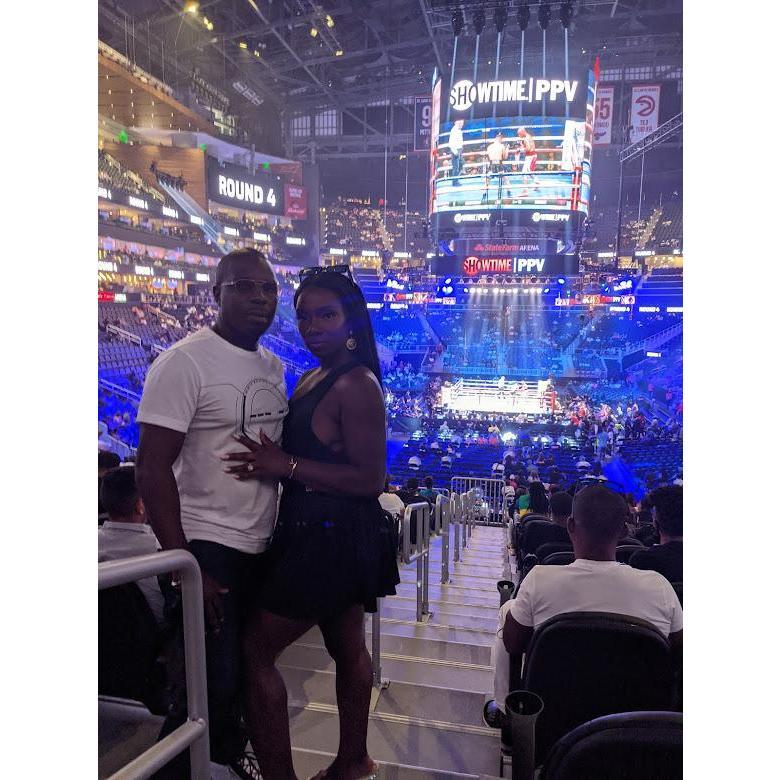 First live fight night at StateFarm Arena Atlanta 2021 Davis vs Barrios
