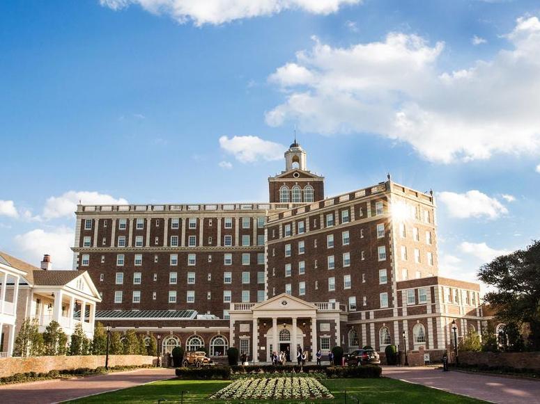 The Wedding Website of Katherine Cowan and Michael Northway