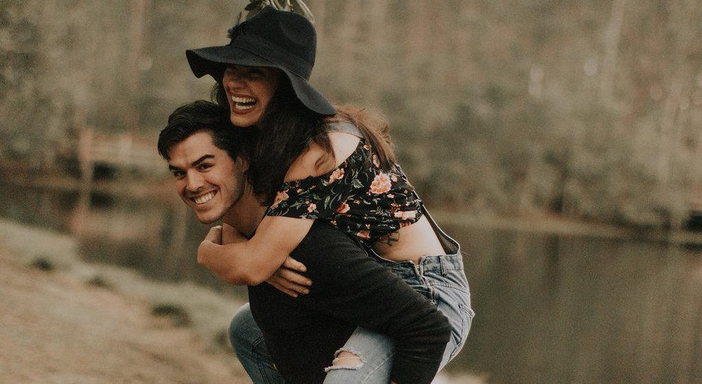 Tanya Borrero-Borreli and Ryan Caves' Wedding Website