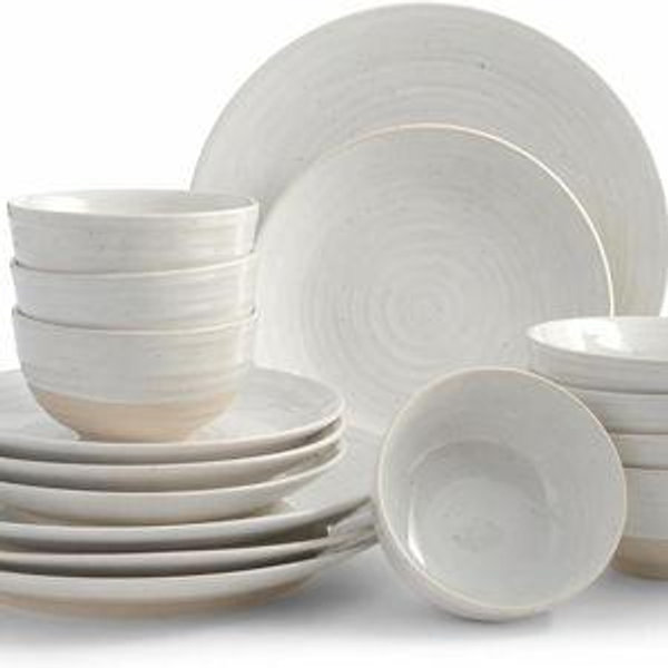 Siterra 16-Piece Rustic White Stoneware Dinnerware Set – Service for 4, White with Glossy Speckle Overlay, for Everyday Dining & Entertainment, Microwave & Dishwasher Safe