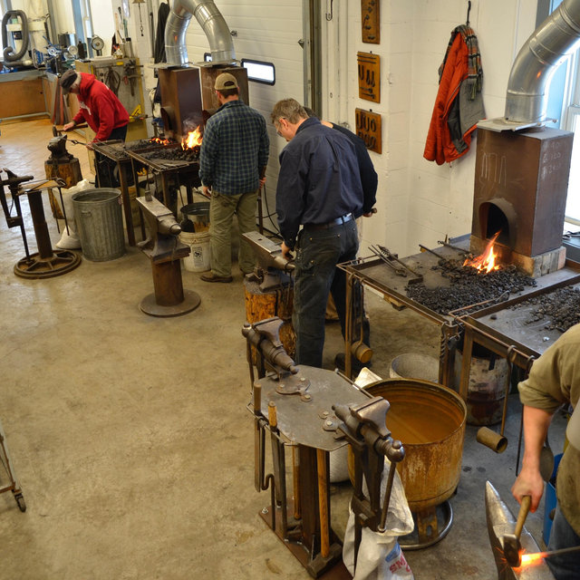 Knifemaking class for the groom