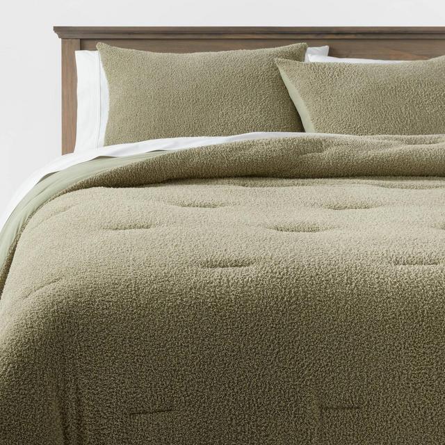 3pc King Traditional Cozy Chenille Comforter and Sham Set Green - Threshold™