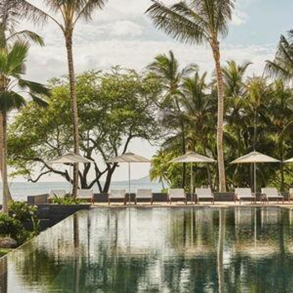 Oʻahu Honeymoon Fund