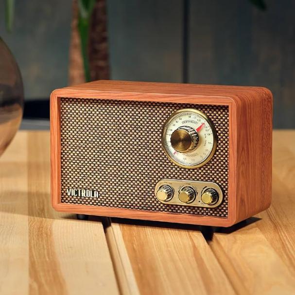 Victrola Willow – Retro Wood Bluetooth Radio with Built-in Speakers: Elegant & Vintage Design, Rotary AM/FM Tuning Dial, Bass & Treble Control, Wireless Streaming (Walnut)