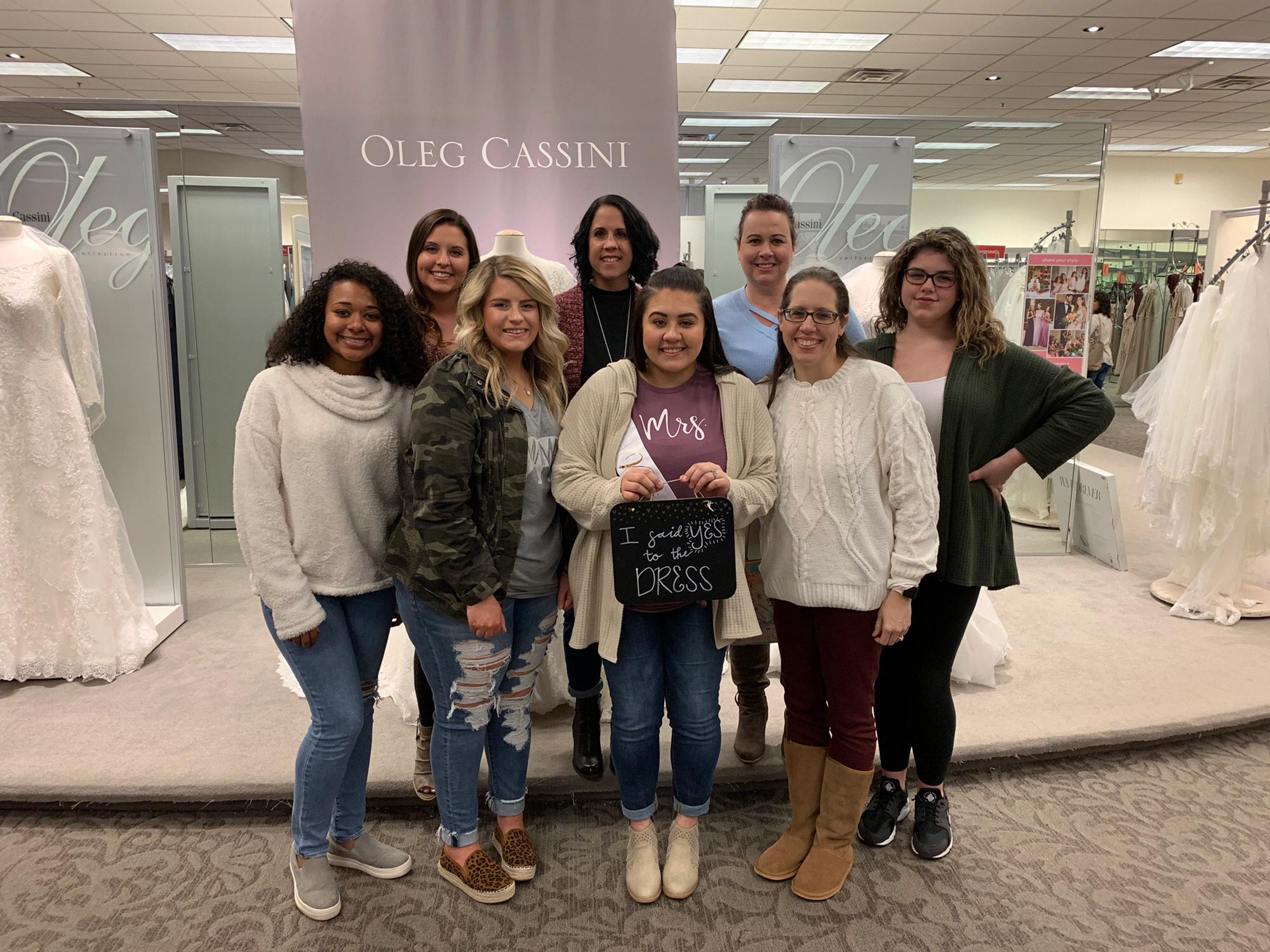 ASHLEY SAID YES TO THE DRESS!!!!