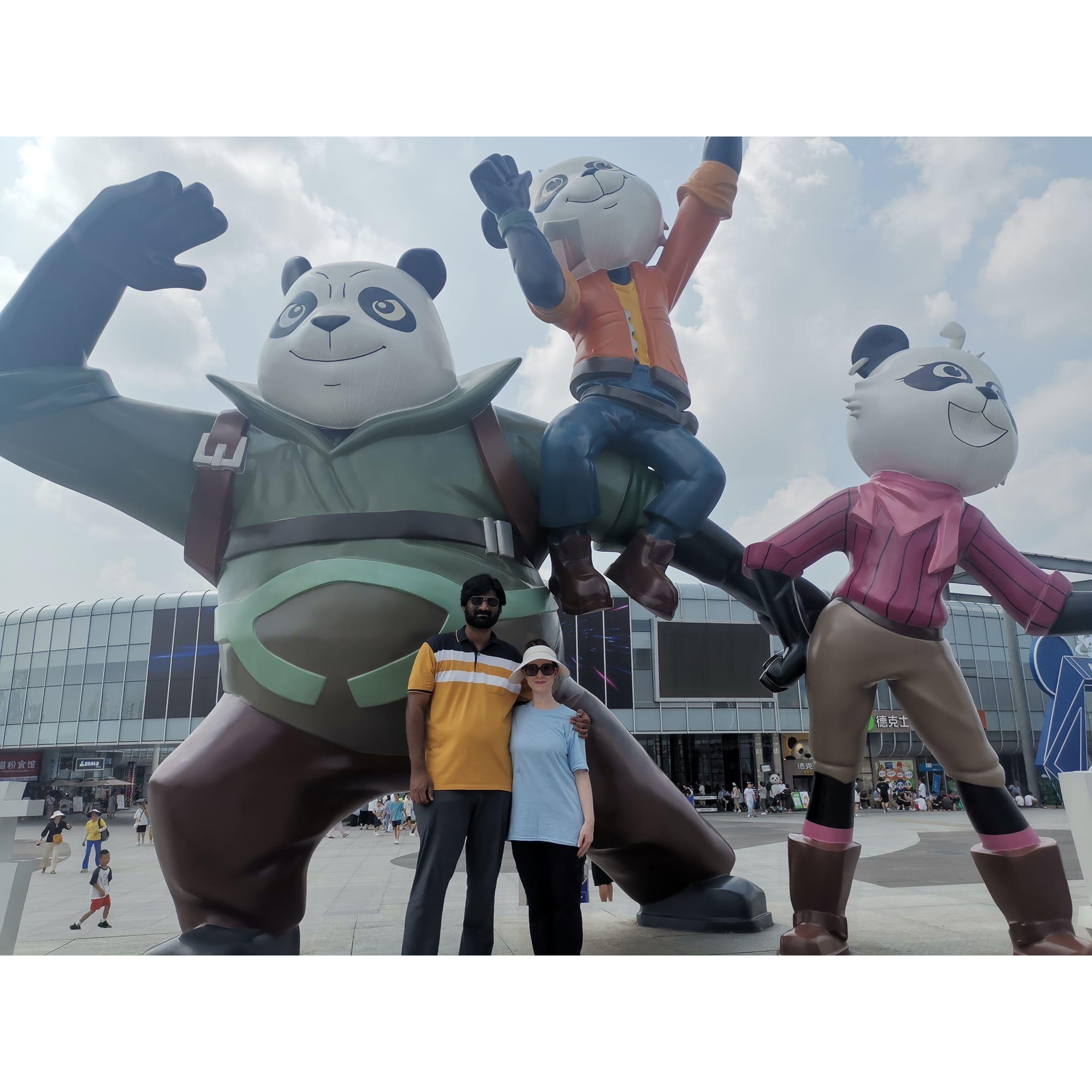 Raj and I at the pandas base in Chengdu :)