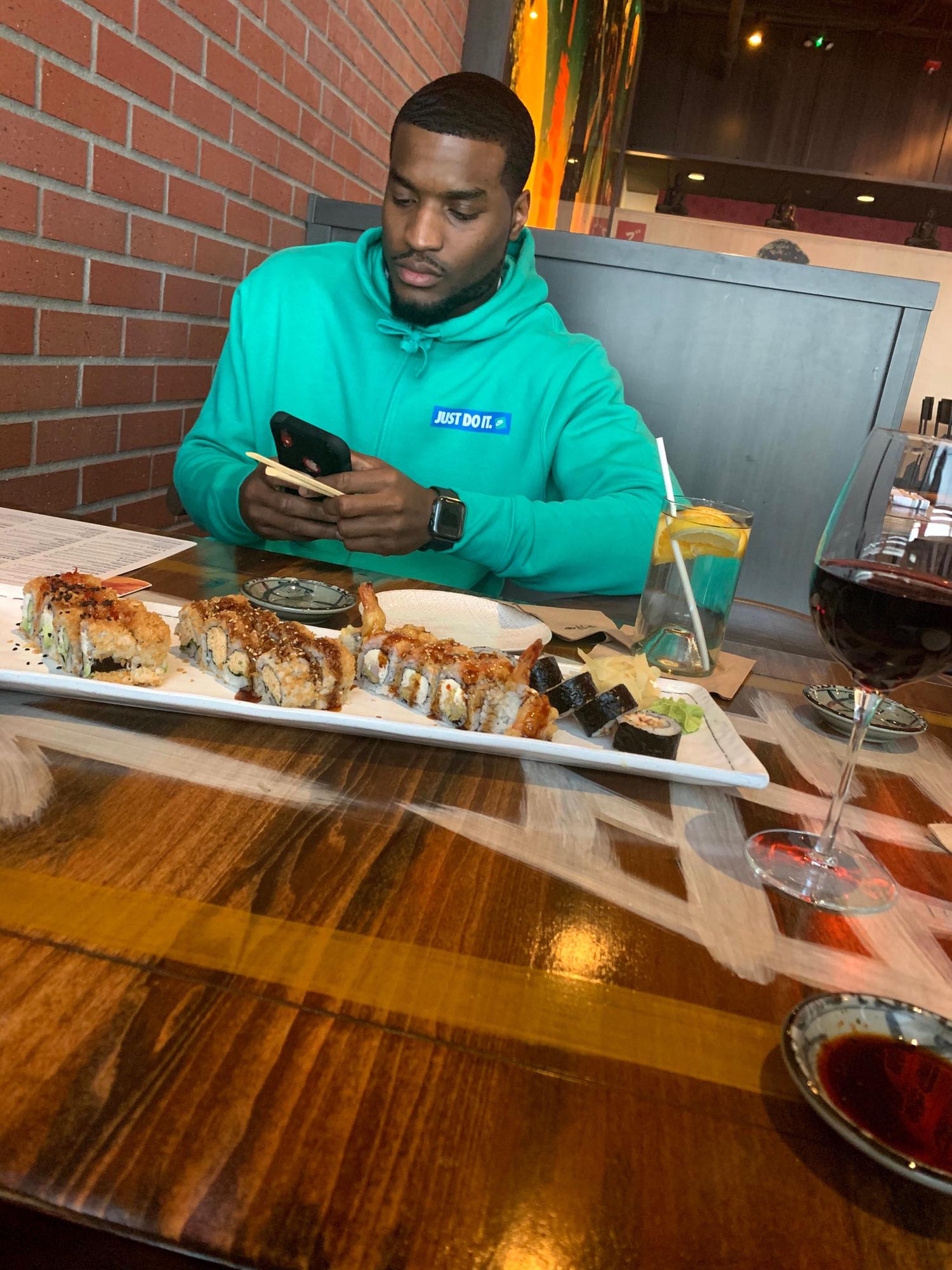 day date sushi @ Blue Saki & shopping @ Nordstrom rack. March 20'