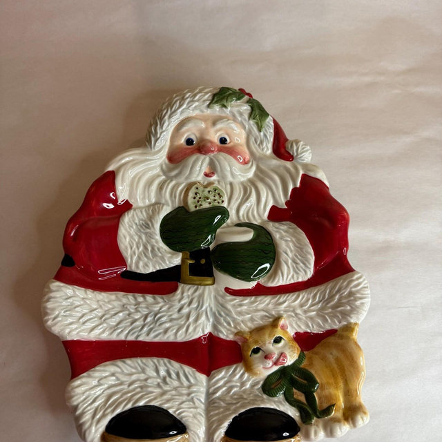 Vintage Fitz and Floyd Wall Hanging Plate Christmas Decor