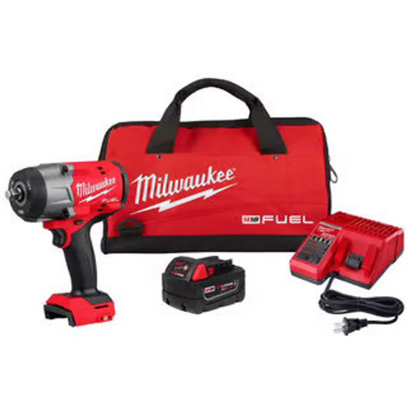 Milwaukee M18 FUEL 1/2 in. Cordless Brushless High Torque Impact Wrench Kit (Battery Charger)