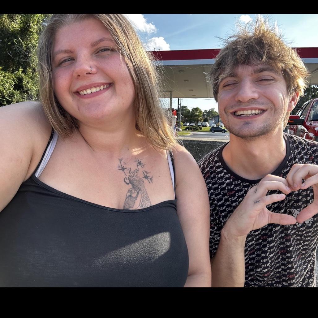 3rd date at the Dairy Queen in Pensacola we ended up getting a $5 pizza and eating at the table while watching the water