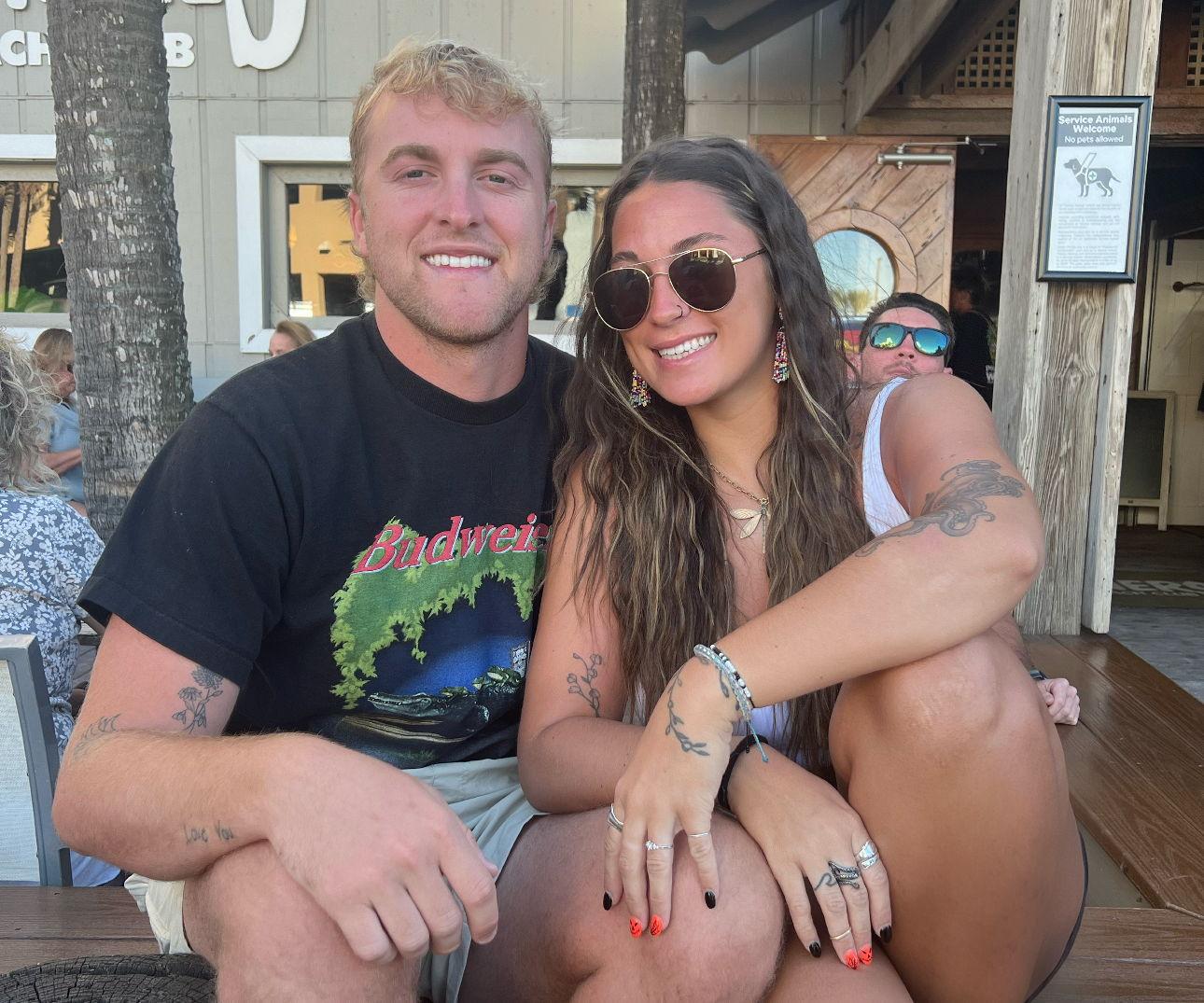 The Wedding Website of Jayda Hettmansperger and Dylan Maroney