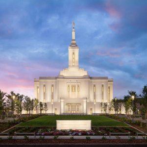 The Wedding Website of Ryann Curry and James Green