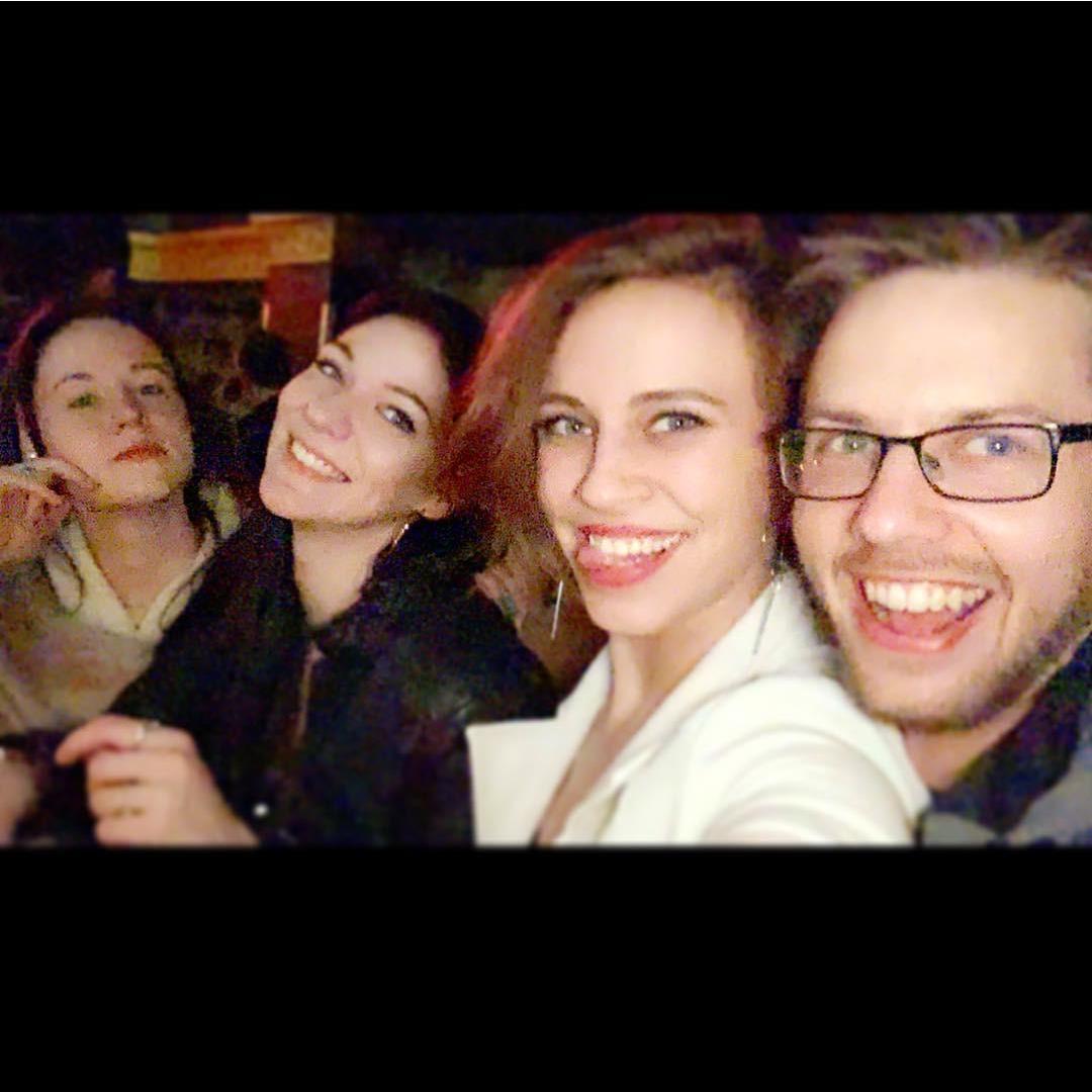 The first time Tonya & Justin went out for drinks together with friends <3
