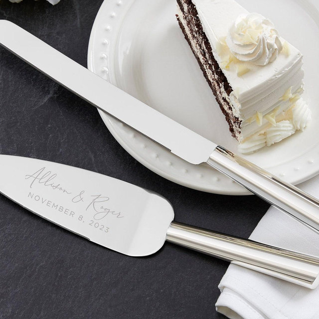Elegant Couple Engraved Wedding Cake Knife...