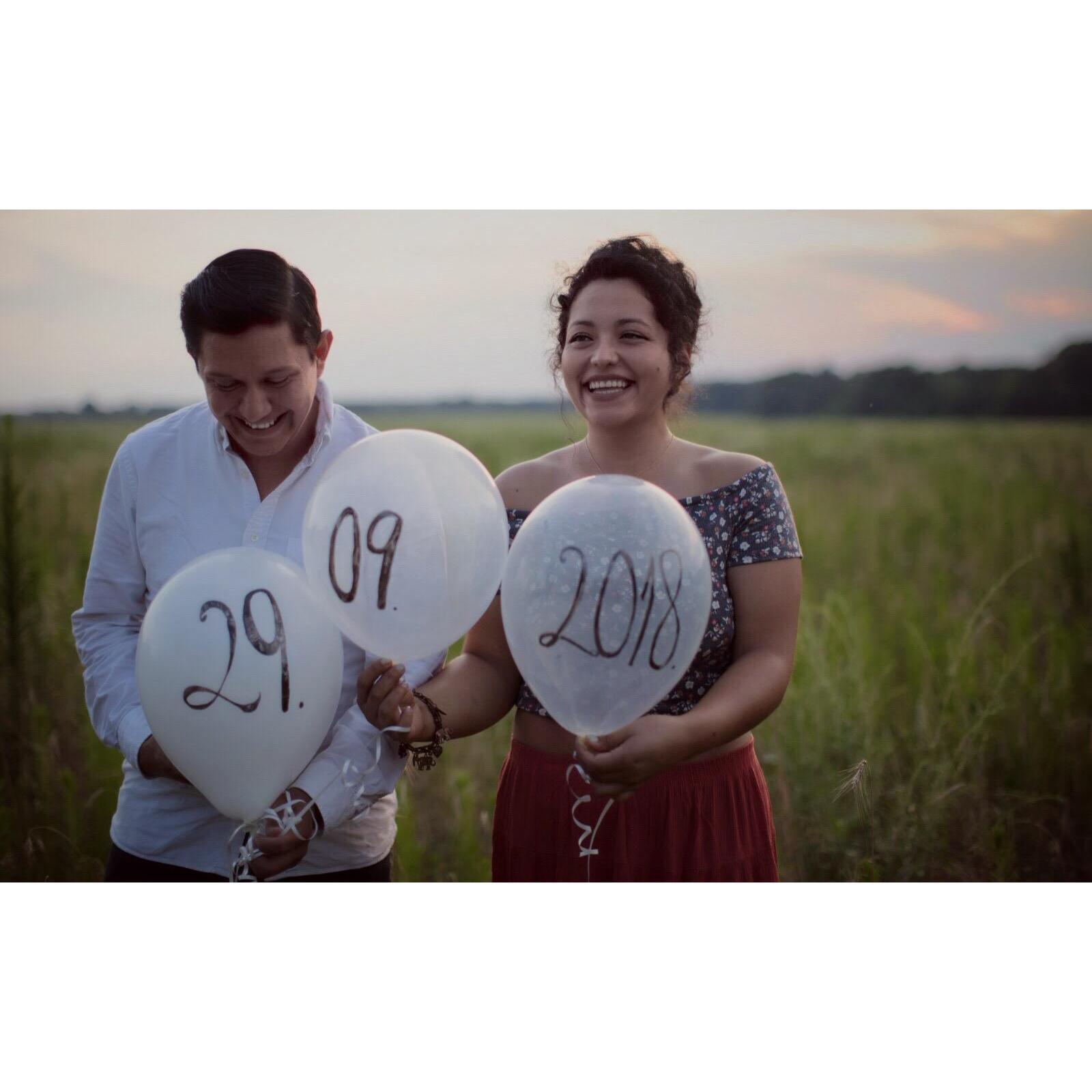 our save the date photoshoot was fun! thanks to Rob Zurfluh for the amazing pics!