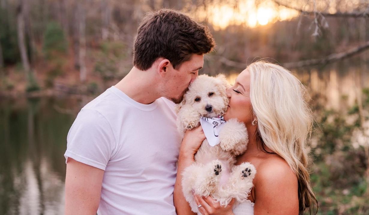 The Wedding Website of Jayden Thomas and Grainger Smith