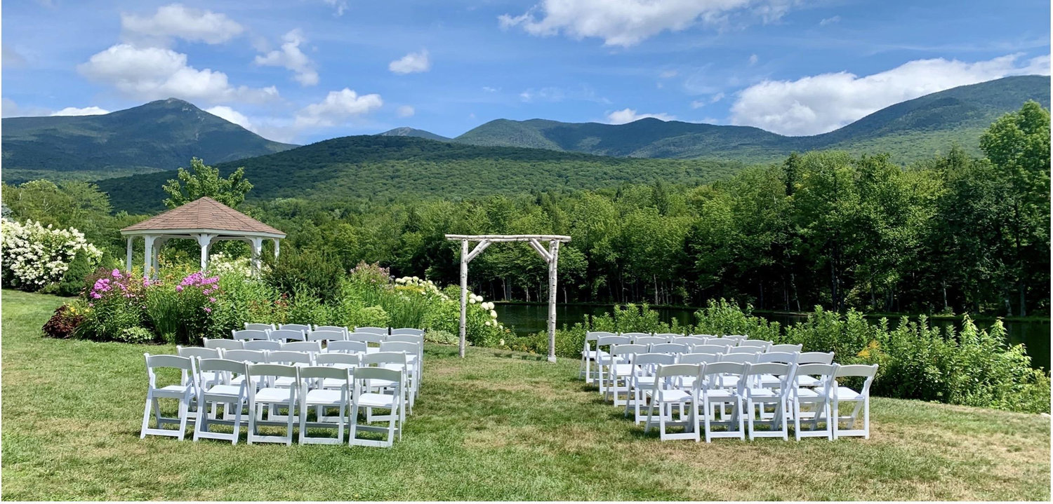 The Wedding Website of Mae Hartford and Sean Cooper