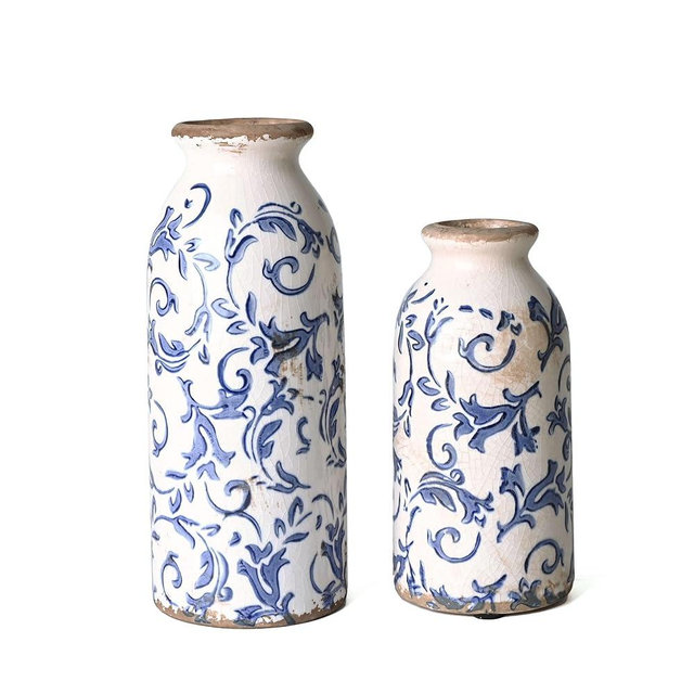 VICTOR & TERESA Blue and White Ceramic Vases Home Decor, Farmhouse Vases for Flowers, Flower Vase Set of 2, Rustic Decorative Vases for Pampas Grass, Table, Living Room, Shelf, Centerpieces, 8 inch