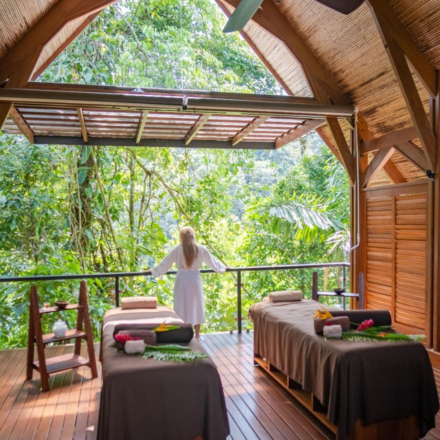 60-Minute Couples Massage Honeymoon