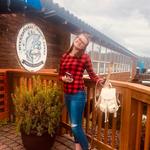 International C-food Market Restaurant