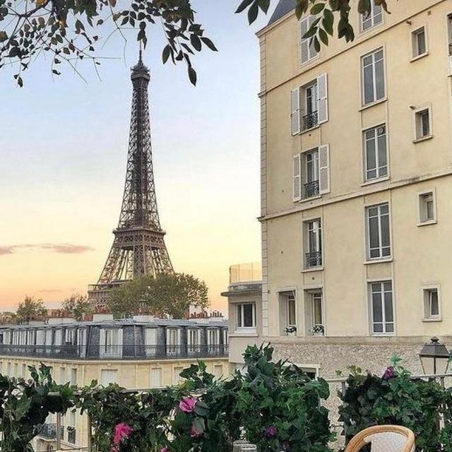 Dinner for two - Paris