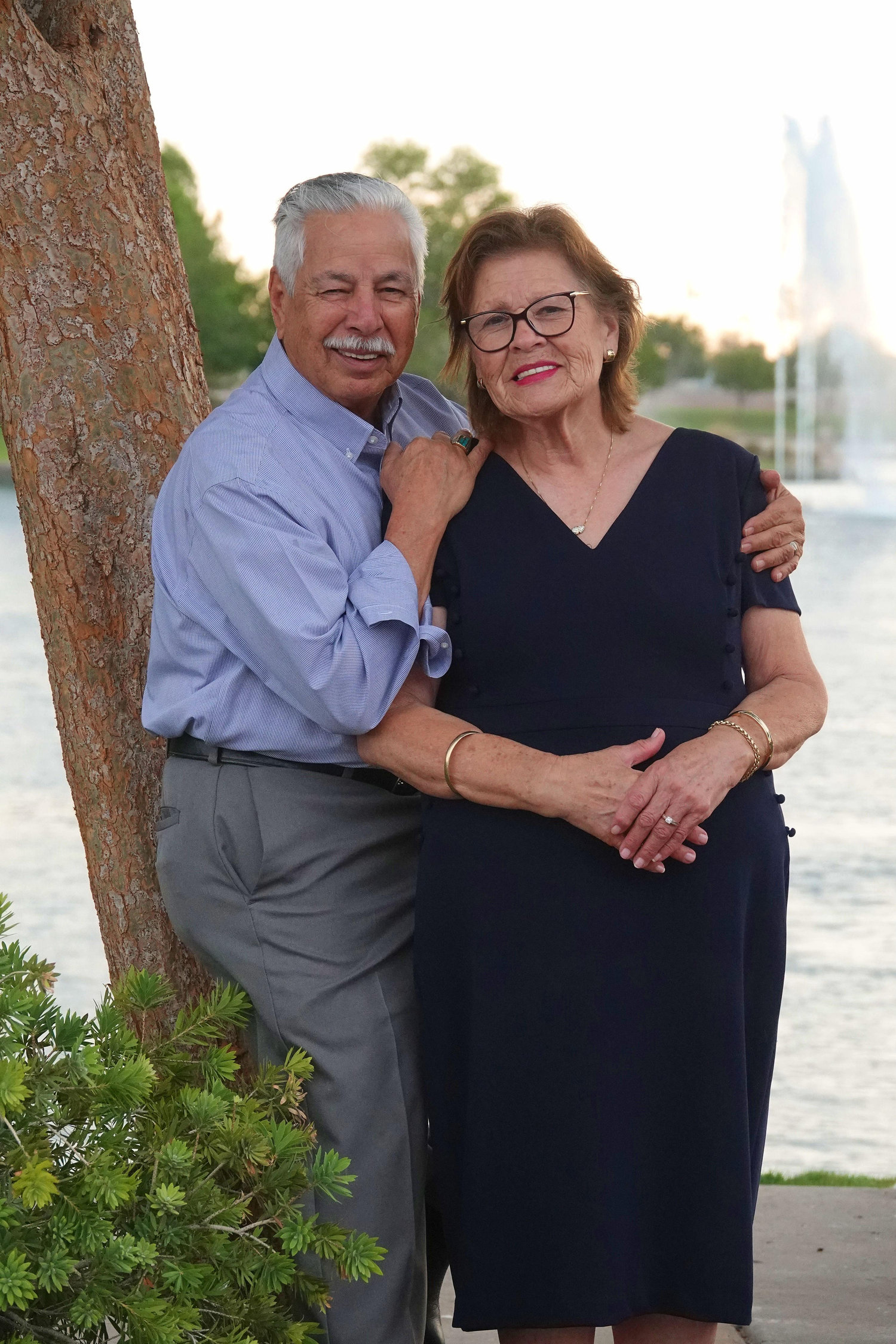 The Wedding Website of Ramona Hernandez and Ernesto Hernandez