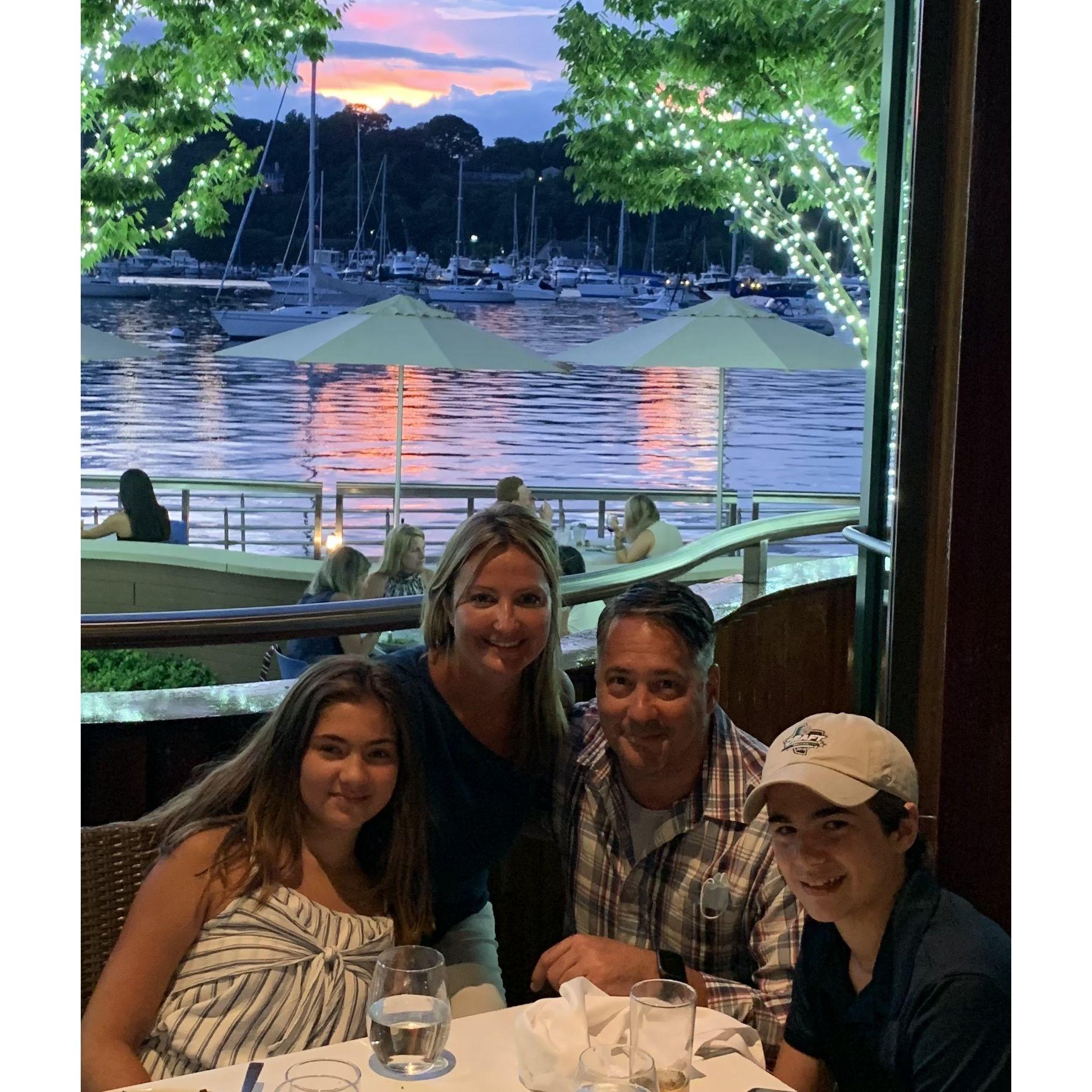Beautiful family!