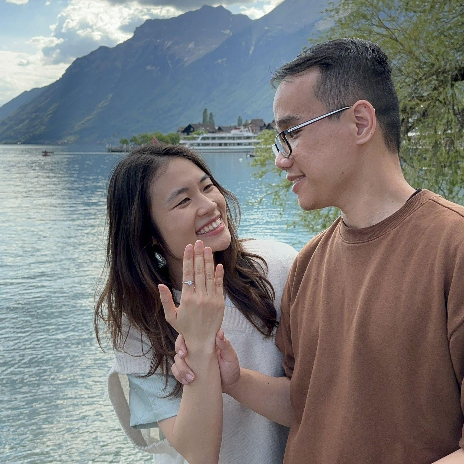 Linh said yes. Lake Brienz, Jun 2023.
