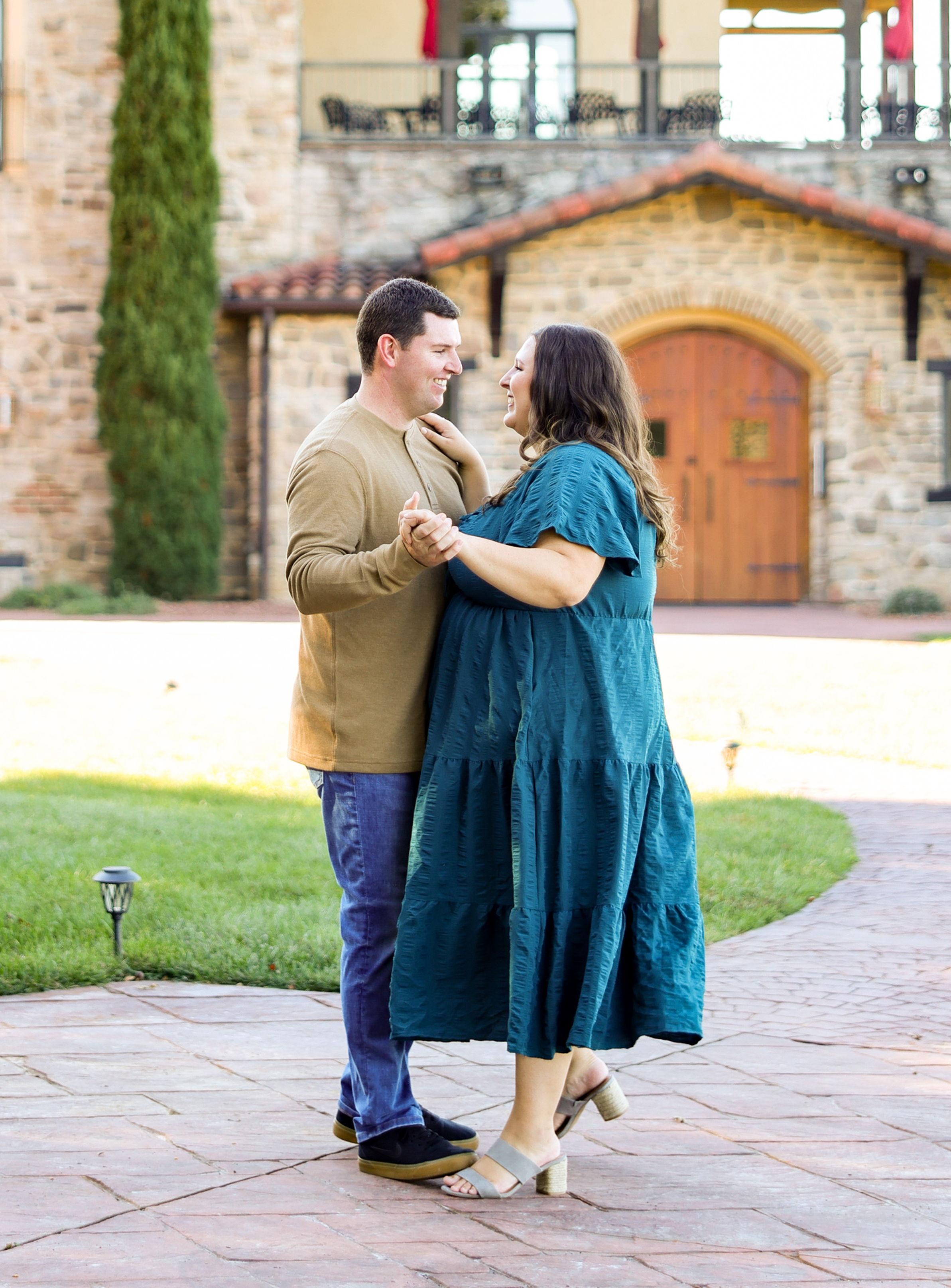 The Wedding Website of Lexi Hardee and Jared Momberger
