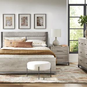 King Bedroom Furniture Set