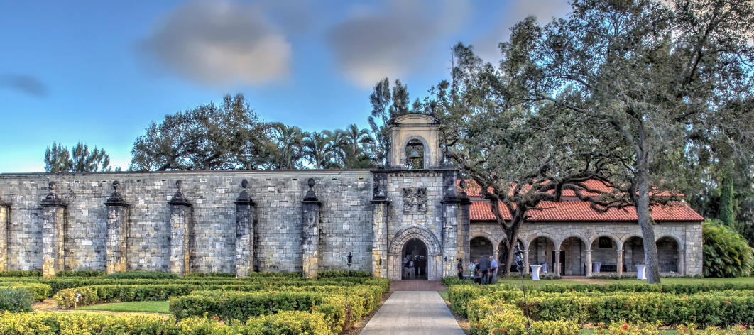 The Wedding Website of Elizabeth Otaola and Brian Grose