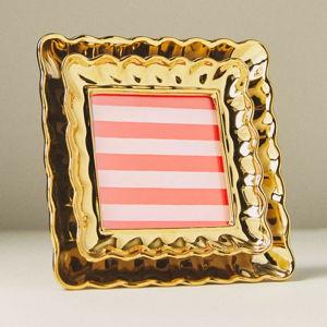 Maeve Scalloped Stoneware Picture Frame