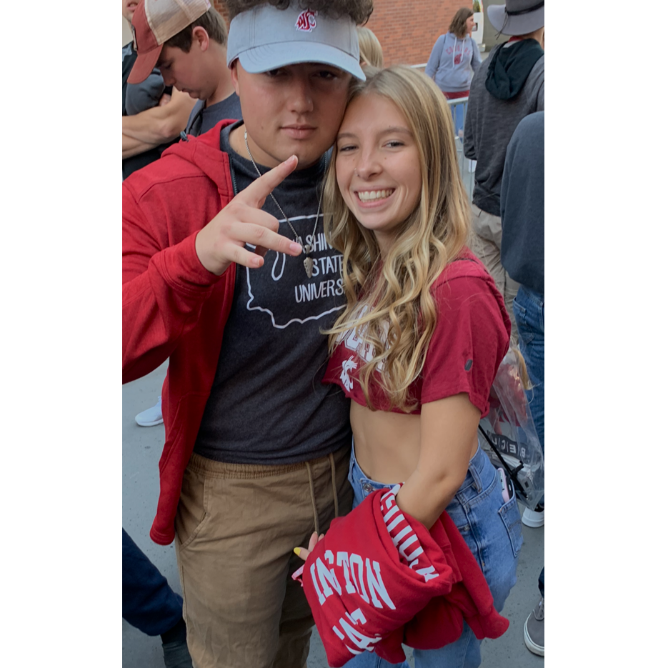 Robbie and Averee's first official photo together. Not dating yet! Headed to a WSU football game...