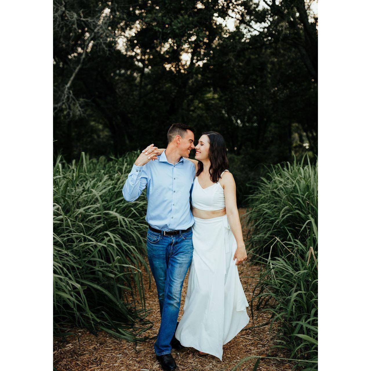 July 2024: Bonnet Springs (Lakeland) Engagement Photos