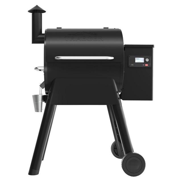 Pro 575 Wifi Pellet Grill and Smoker in Black