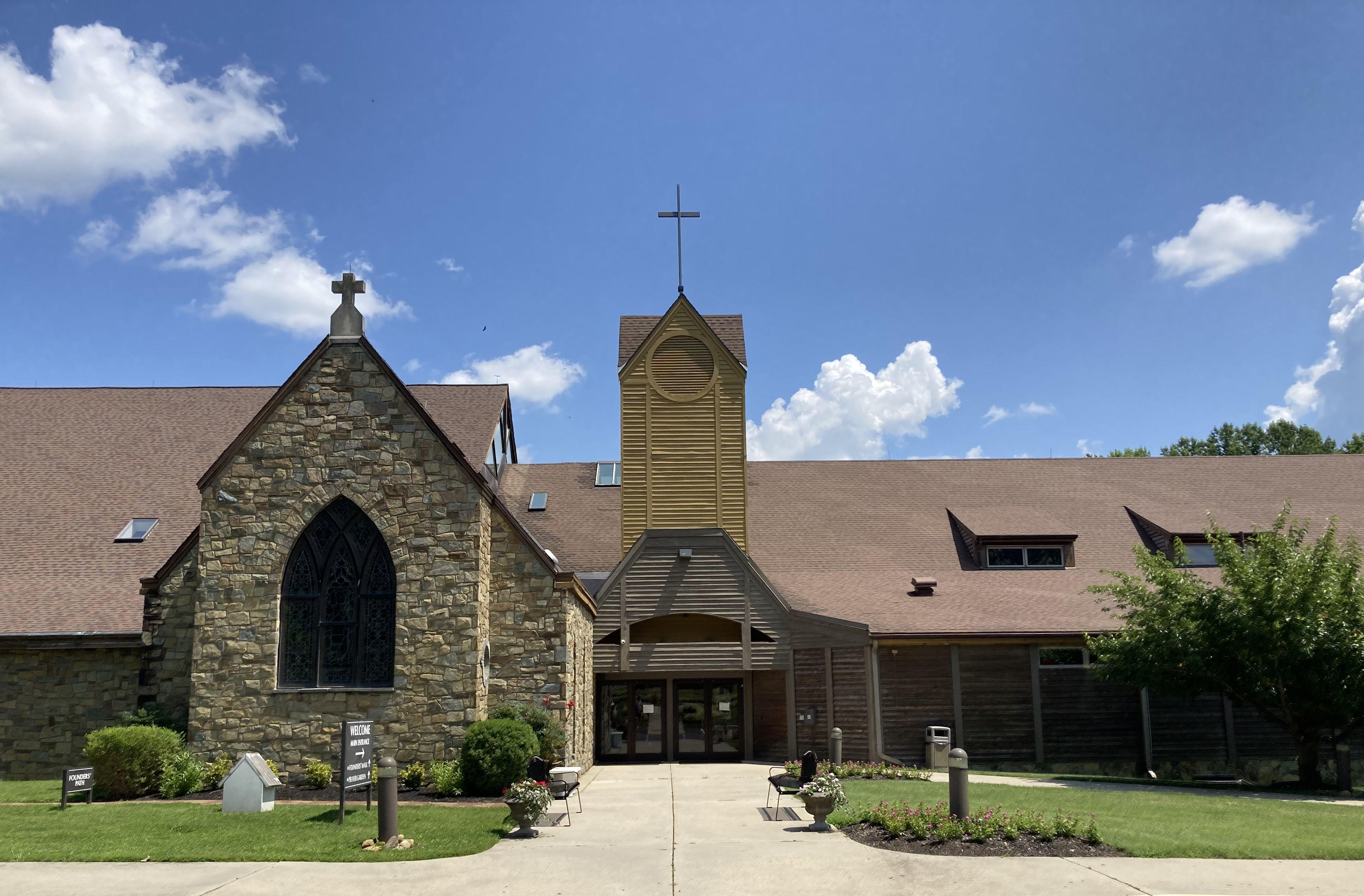The Wedding Website of Kelsey Burns and Josh Aspril