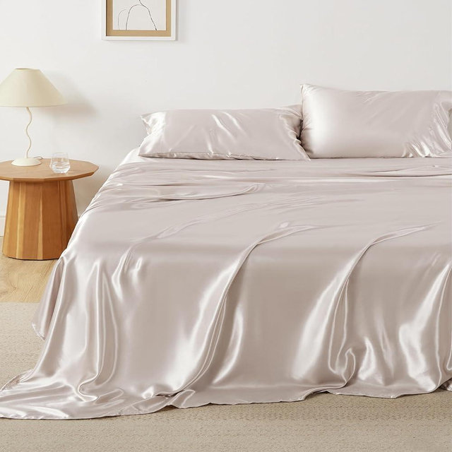 Bedsure Satin Sheets - Similar to Silk Bedsheets, 4-Piece Luxury & Ultra Soft King Sheet Set, Non-Fading & Wrinkle Free, Good for Hair & Skin, Gifts for Women, Beige